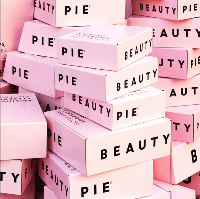 how to ship products beauty pie packaging